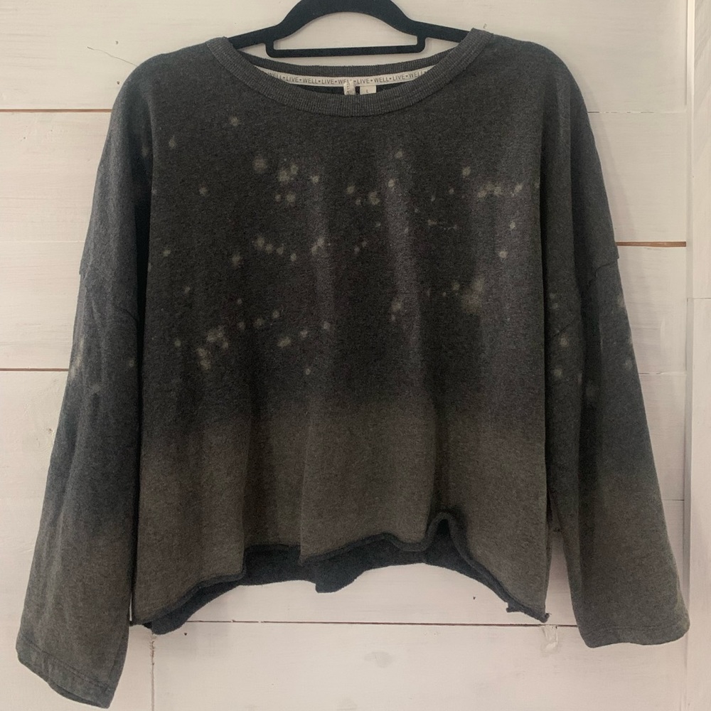 Live Well long sleeve shirt, size Large